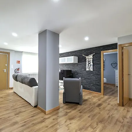 Casa Moderno En בית נופש *